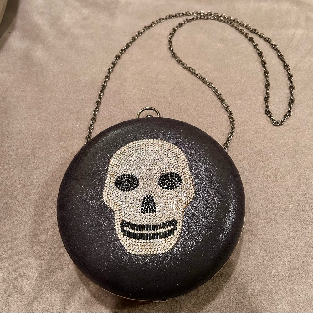 Alessia Iced Skull Circle Purse Pill Box Crossbody Chain Bag Rhinestone